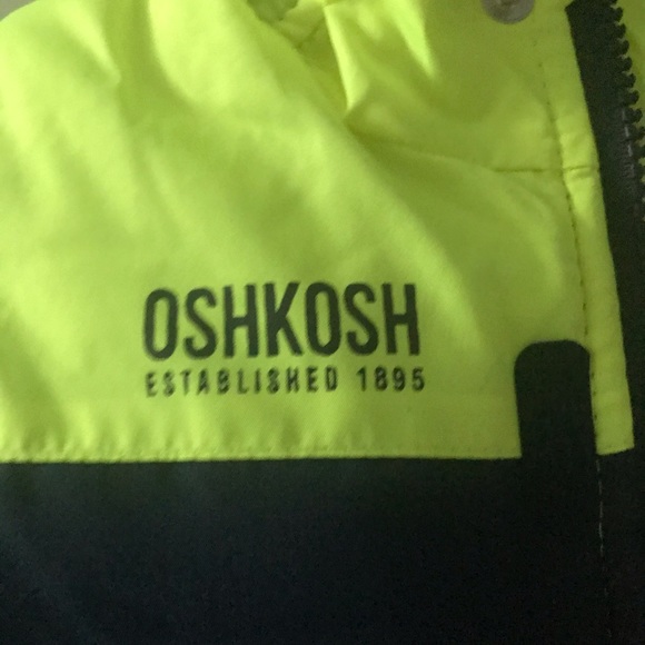 NWOT Oshkosh bgosh 2 piece snow suit size 12 month - Picture 3 of 11